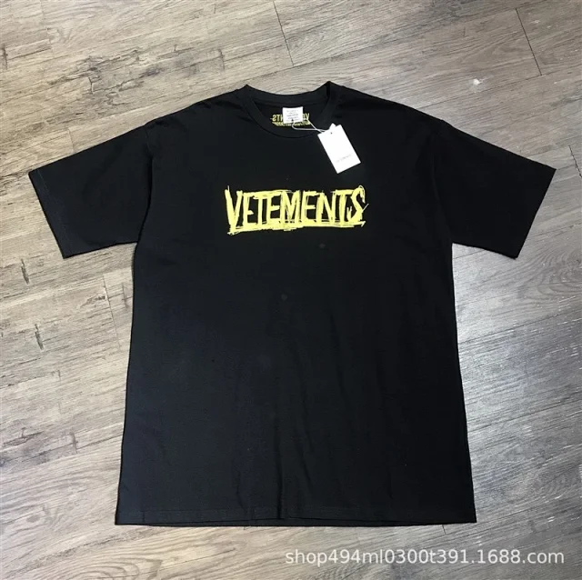 Vetements T-Shirts Logo-Print product detail image 13