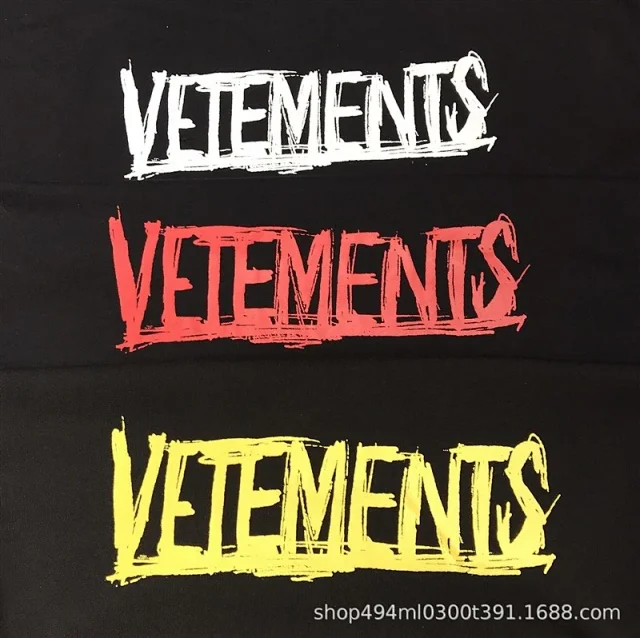 Vetements T-Shirts Logo-Print product detail image 12