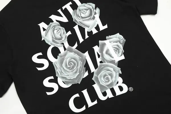 Saint Tears 'When's The Last Time You Felt?' Graphic T-Shirt Black - 45