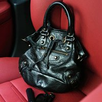 Black, Large Size – Oil-Waxed Cowhide