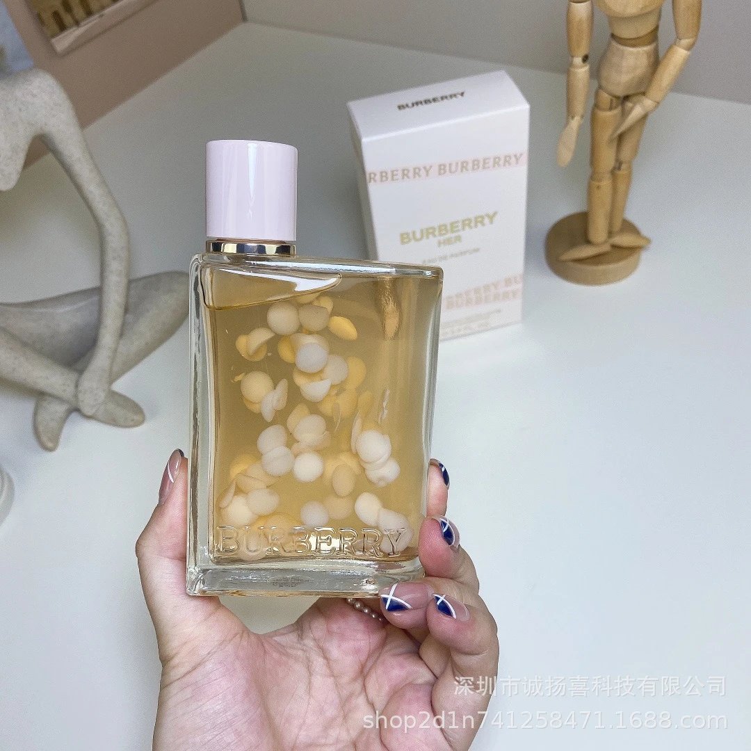 Burberry Hero Perfume foto 6