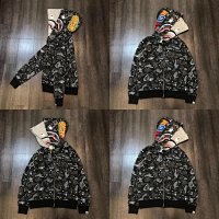 XX051 Double-Hooded Black