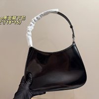Prada Bag — seller photo 5