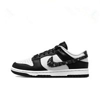 Dunk black and white paisley pattern