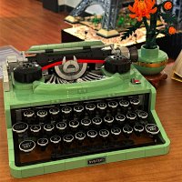 Lego  Typewriter Machine — seller photo 4