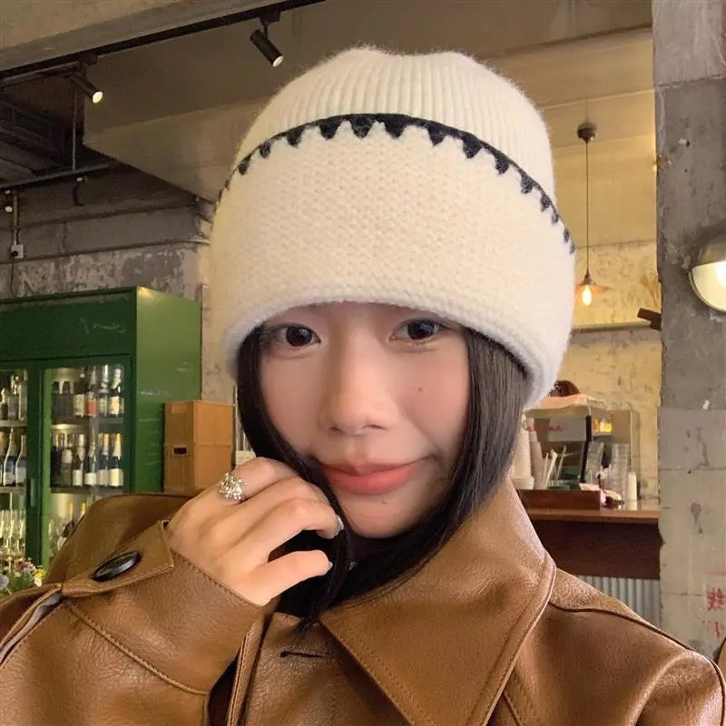White - Solid Color Knitted Hat