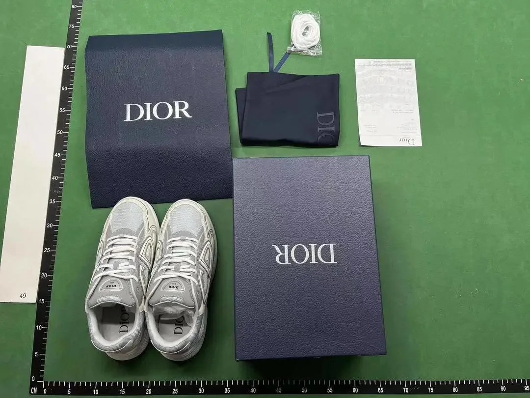 OCTAK Streetwear Hoodie & Pants Set - Urban Fashion Collection