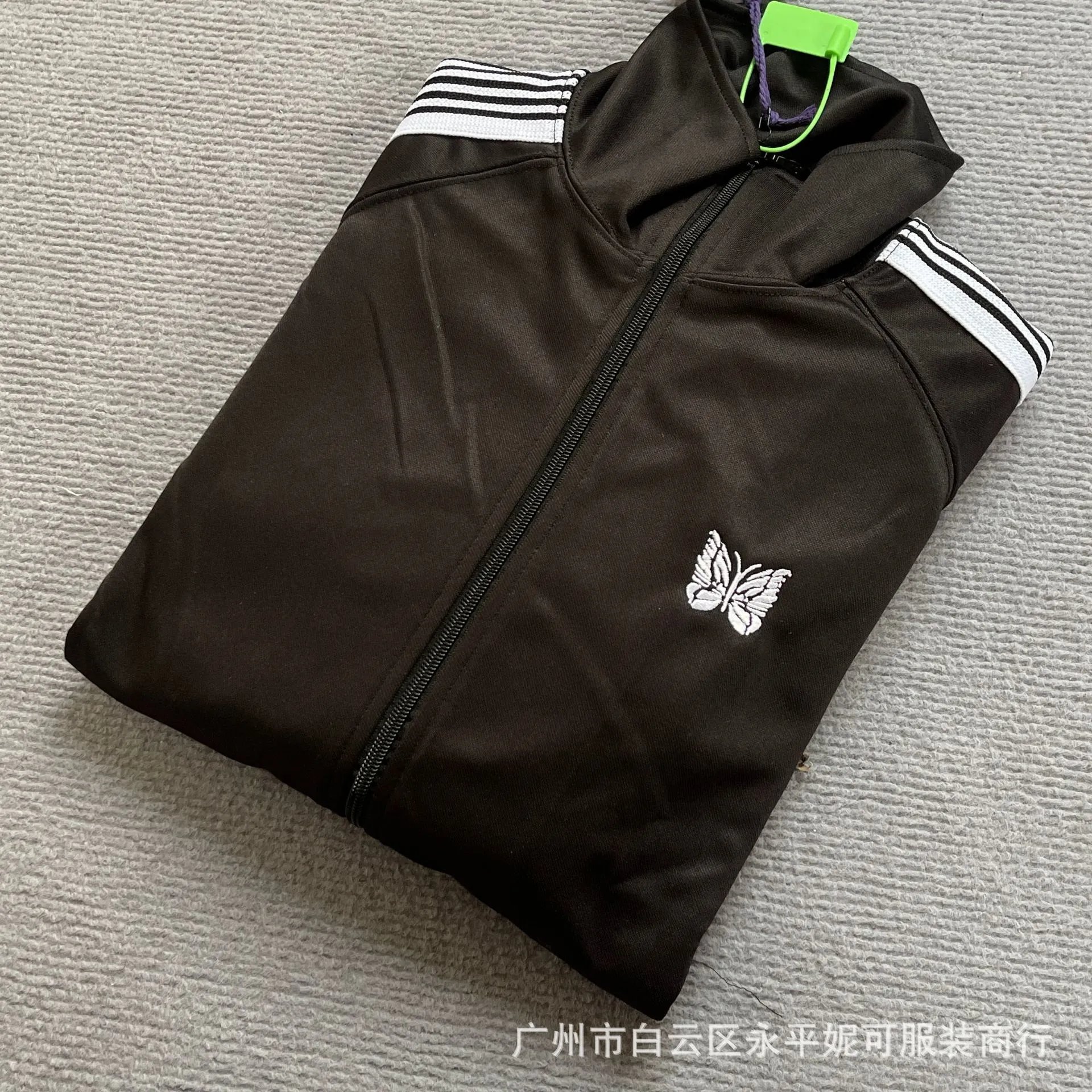 Needless Coats · 6