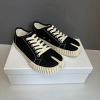 Maison Margiela Tabi — seller photo 3