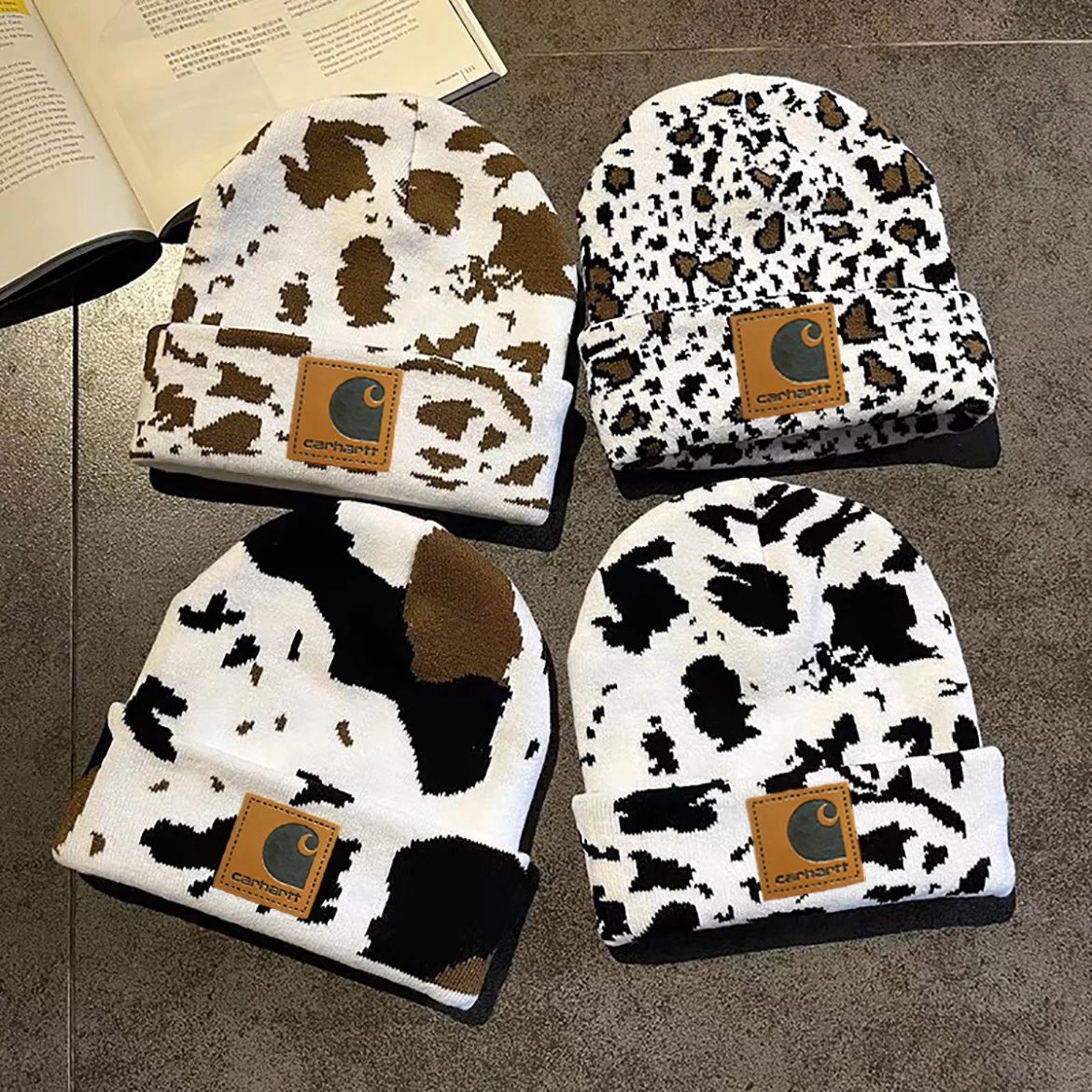 Carhartt Work In Progress Carhartt WIP Cow Print Beanie White / Black Beanie - 2