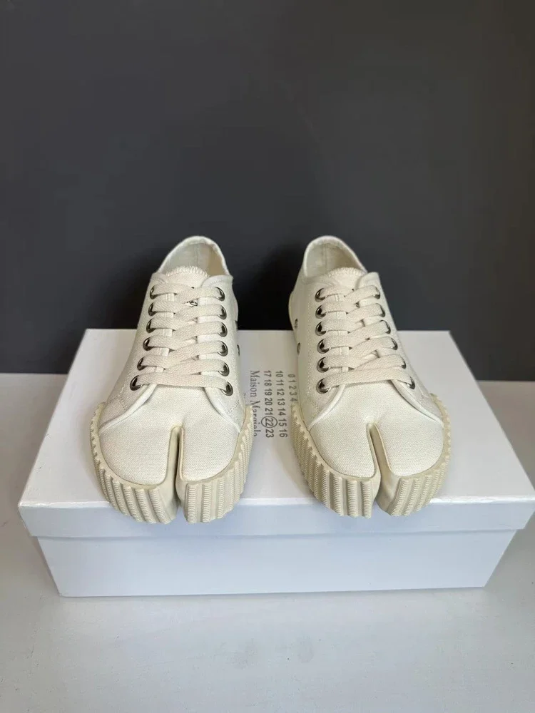 Maison Margiela Tabi Sneaker