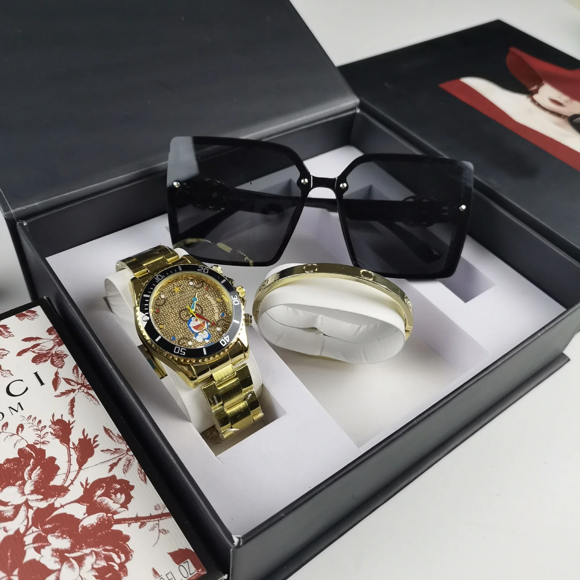 Gucci watch set