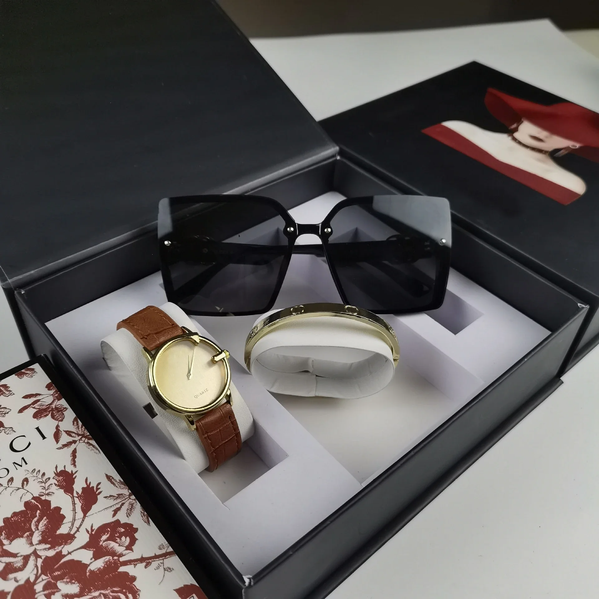 Gucci watch set