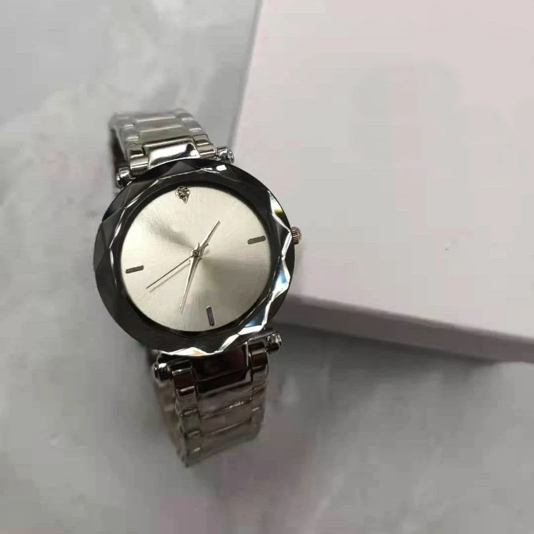 Bvlgari LVCEA watch