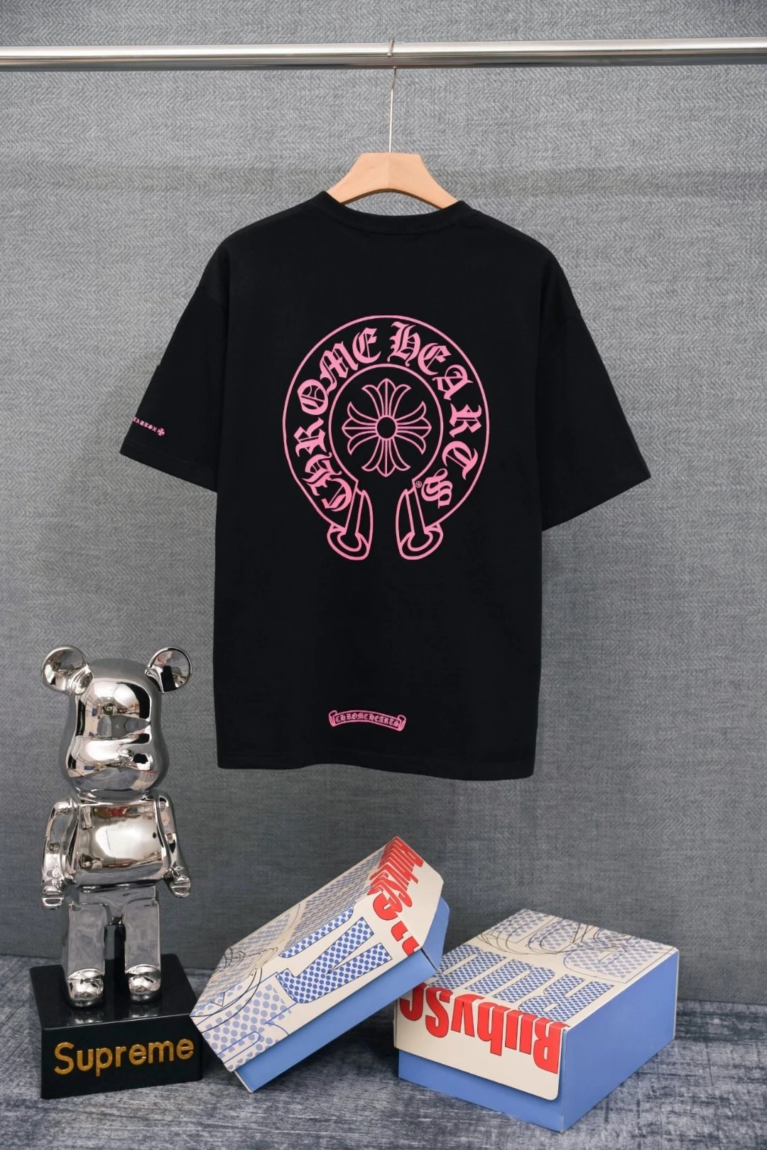 Black Figure 4