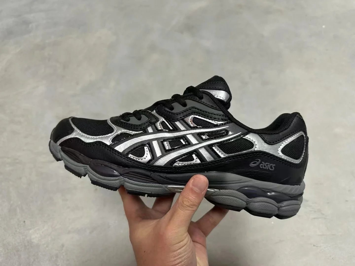 Black Silver nyc1003A280-002
