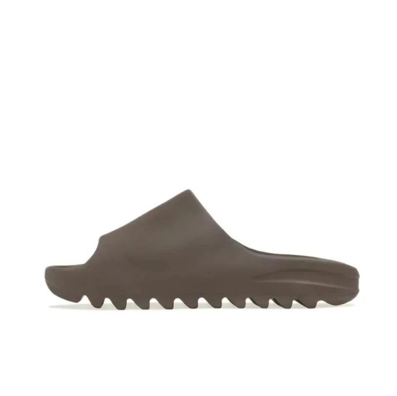 8425 coffee slippers