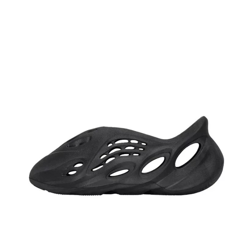 Black agate perforated shoes