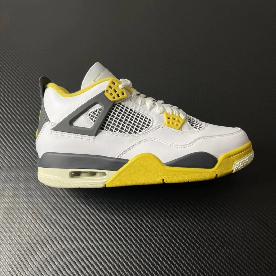 GX AJ4 Special Edition Black White Yellow AQ9129-101
