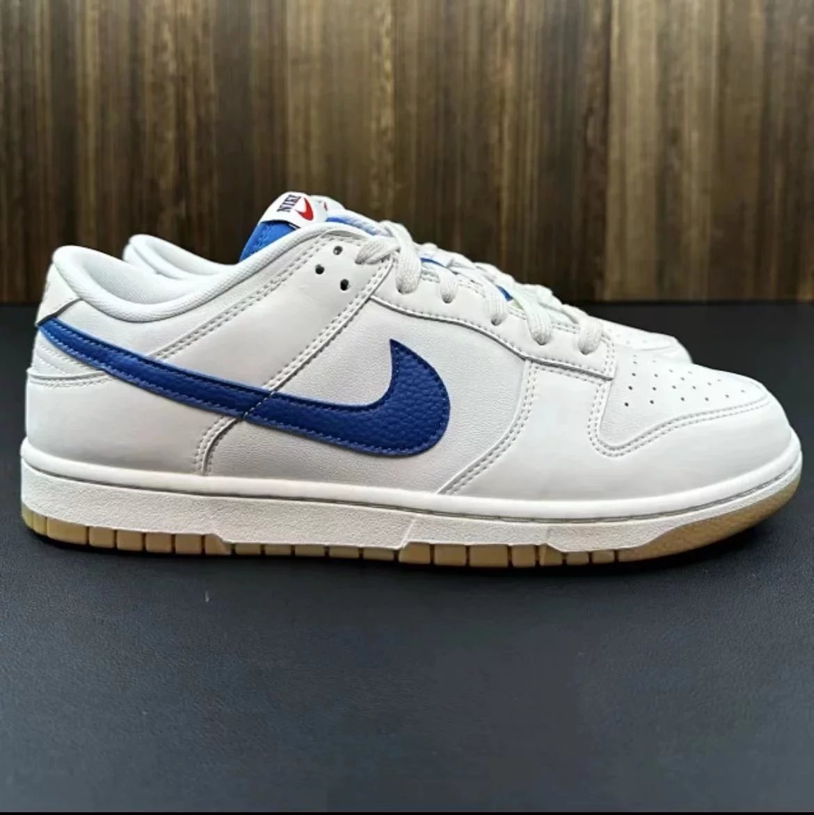 Milk Blue DX3198-133