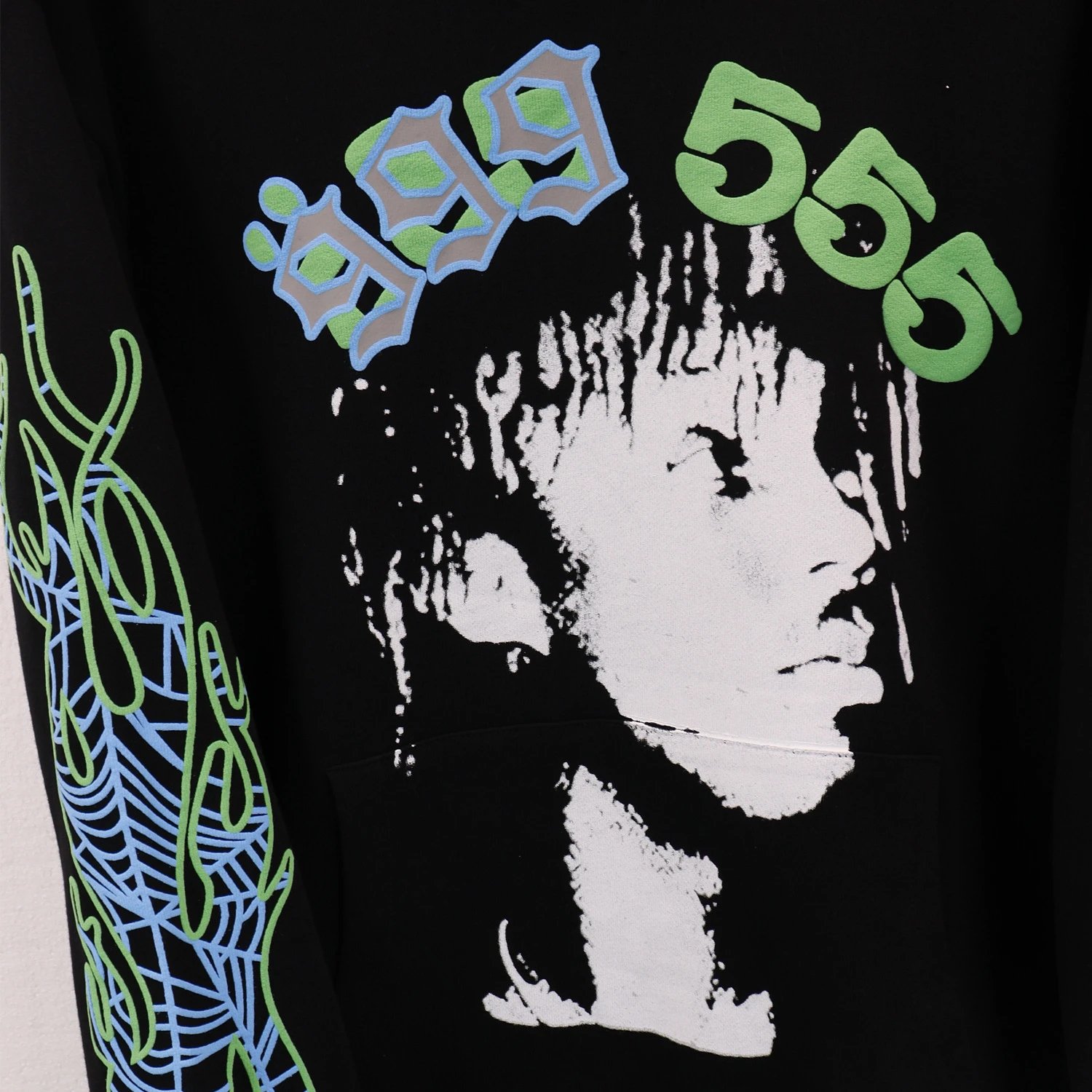 Streetwear Graphic Tracksuit Onyx - Gallery Image 3 - Detailed View