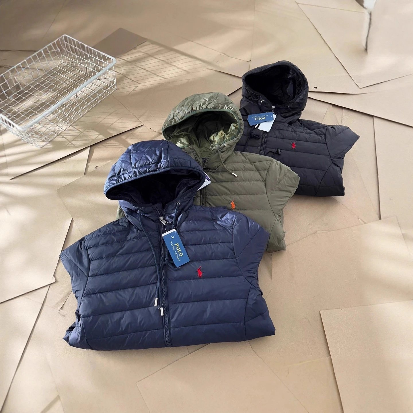 Ralph Lauren Lightweight Hooded Jacket Navy - Gallery Image 2 - Detailed View