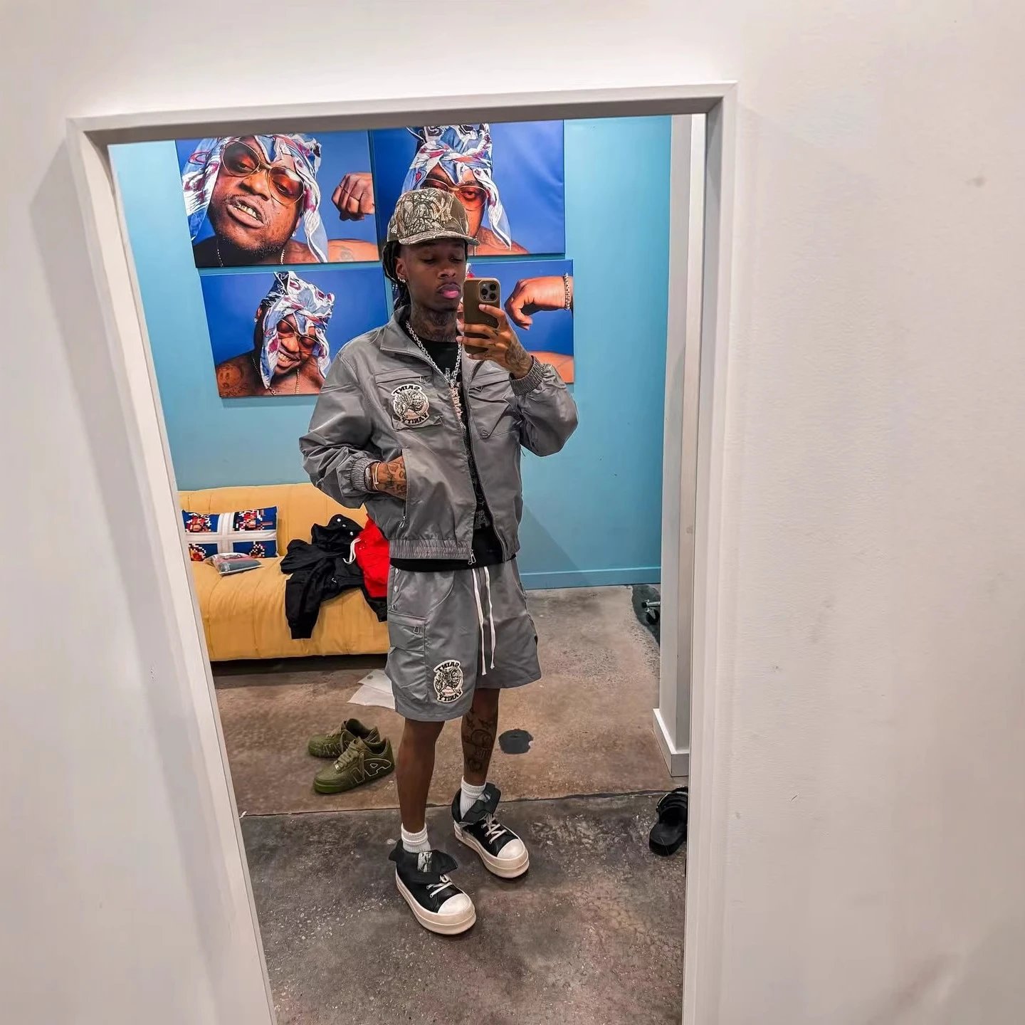 Saint Embroidered Track Set Multicolor - Gallery Image 4 - Detailed View