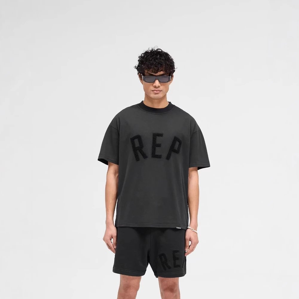 REPRESENT Towel Embroidery Set Multicolor - Gallery Image 3 - Detailed View