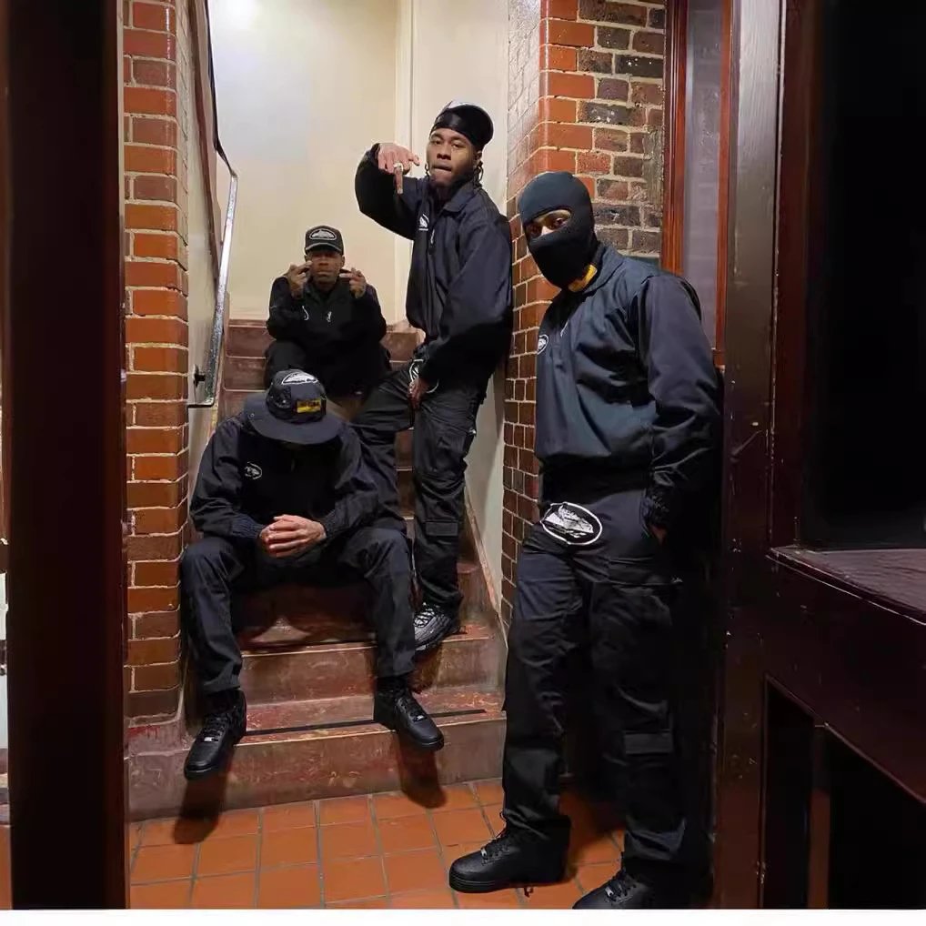 SSSAINT LOUIS Cargo Pants Multi - Gallery Image 2 - Detailed View