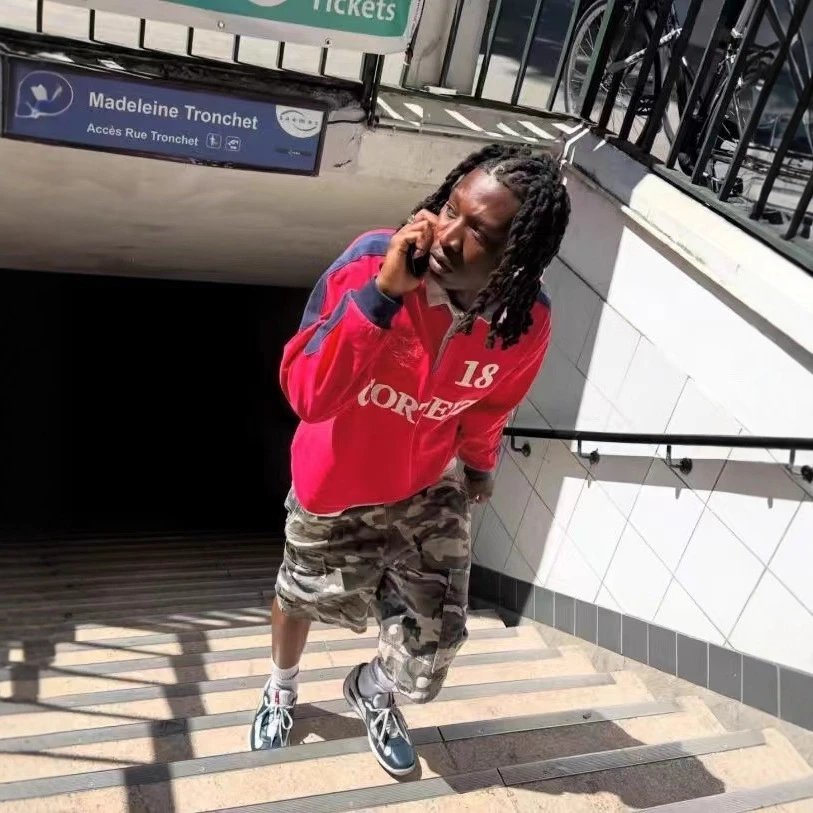 Corteiz Red Collared Long Sleeve Tee - Gallery Image 3 - Detailed View