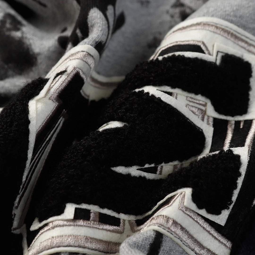 Carousel Image 3