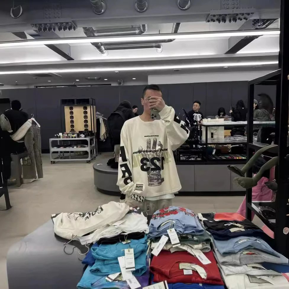 Vintage Graffiti Tee Ecru - Gallery Image 2 - Detailed View