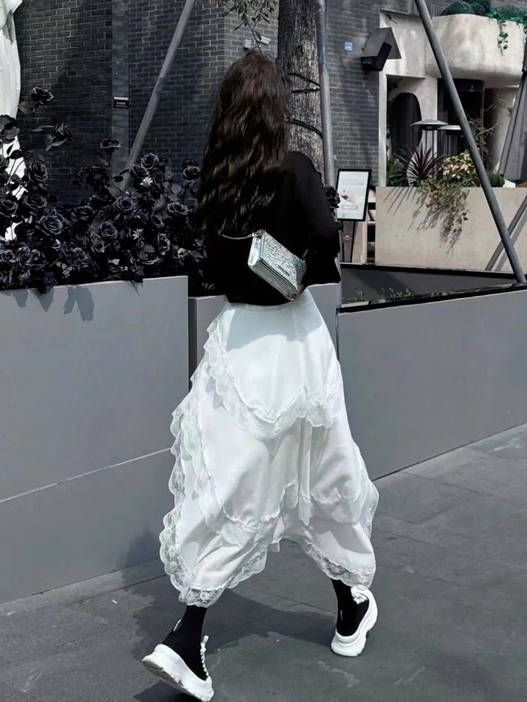 White Lace Asymmetrical High-Low Skirt - 9