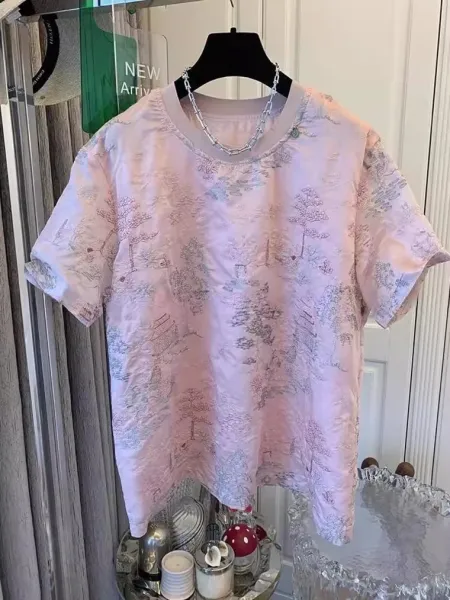 Design Embroidered Landscape Print T-Shirt in Pale Mint - 16