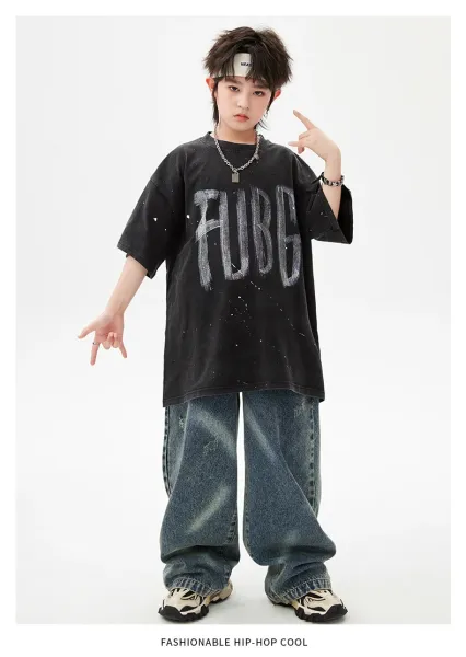 FUBG Graphic Print Oversized T-Shirt and Distressed Wide-Leg Jeans Set - 13