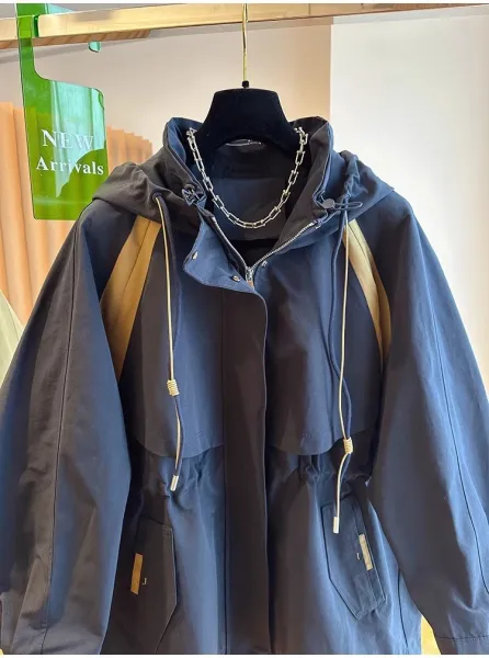 Design Utility Hooded Windbreaker Beige with Navy Panels Outerwear - 11