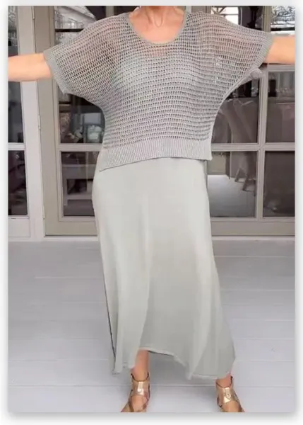 Design Open-Knit Cropped Top and Flowy Midi Skirt Set in Pale Pink - 14