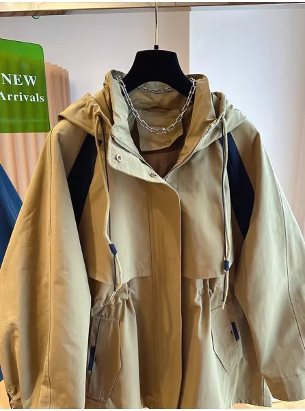 Design Utility Hooded Windbreaker Beige with Navy Panels Outerwear - 3
