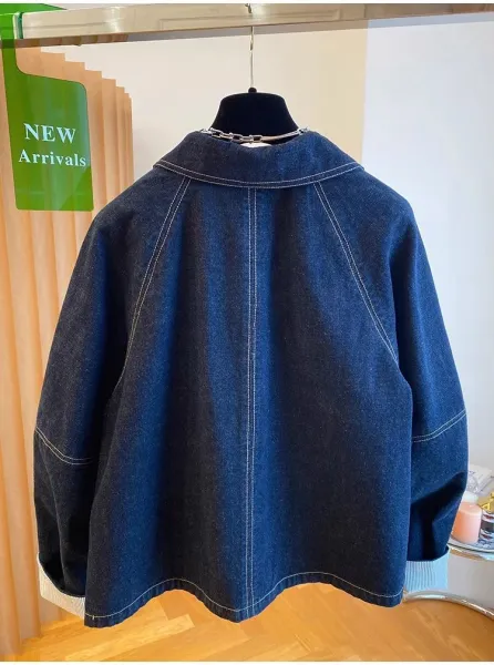 Design Oversized Denim Jacket with Contrast Stitching and Ribbed Cuffs - 7