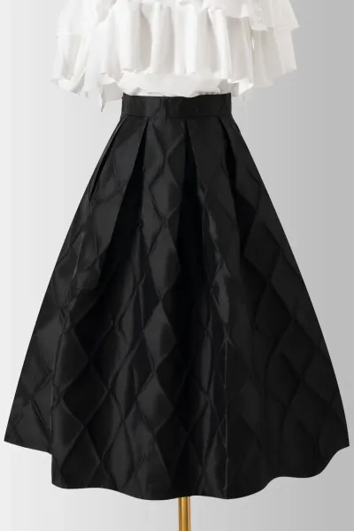 Quilted A-Line Midi Skirt in Black - 4