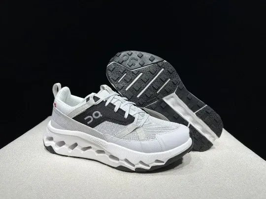 On Cloud Horizon Multi-Color Sneakers - 18