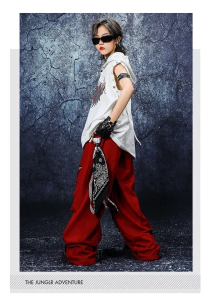 Design Streetwear Set: Dragon Print Hooded Vest + Distressed Red Wide-Leg Pants + Black-White Tassel Pendant - 12
