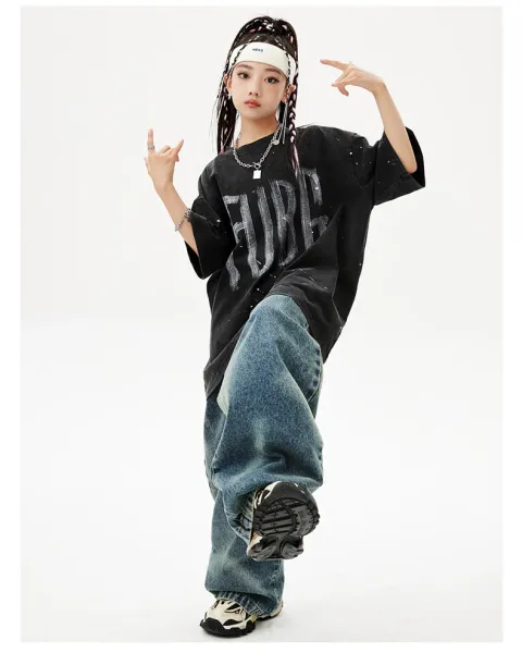FUBG Graphic Print Oversized T-Shirt and Distressed Wide-Leg Jeans Set - 8