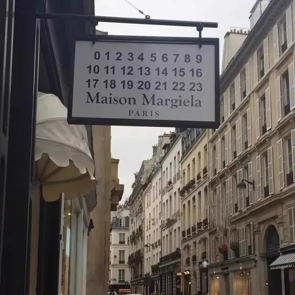Maison Margiela Tabi Stitch Beanie Black and Gray - 5