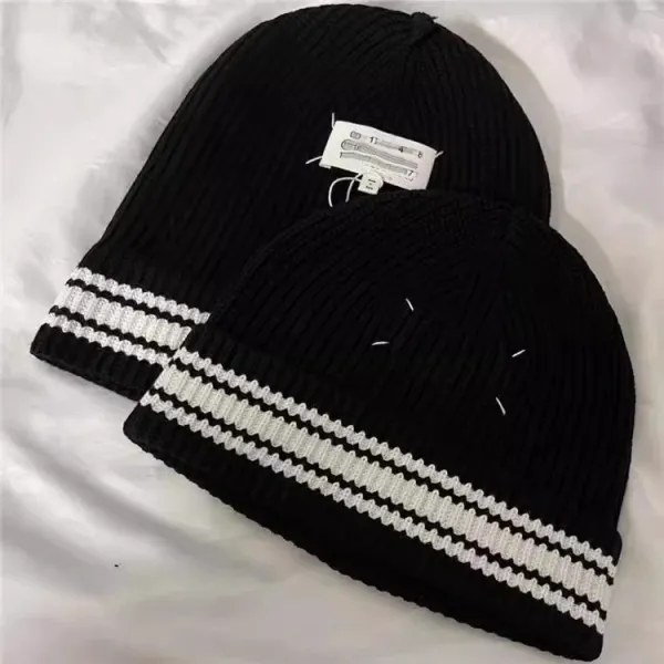 Maison Margiela Tabi Stitch Beanie Black and Gray - 22