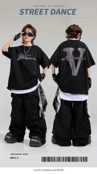 Design Streetwear Set: Glitter Graphic T-Shirt + Cargo Pants + Fingerless Gloves + Bandana Keychain Black/White - 2