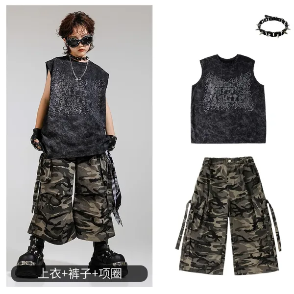 Design Streetwear Set: Acid Wash Rhinestone Vest Top + Camo Cargo Shorts + Spiked Choker - 1