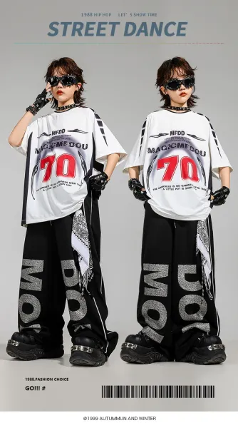 MFDD Magic McDou 70 Graphic Oversized T-Shirt + Wide-Leg Sweatpants Set Black/White - 2