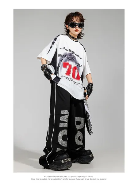 MFDD Magic McDou 70 Graphic Oversized T-Shirt + Wide-Leg Sweatpants Set Black/White - 9