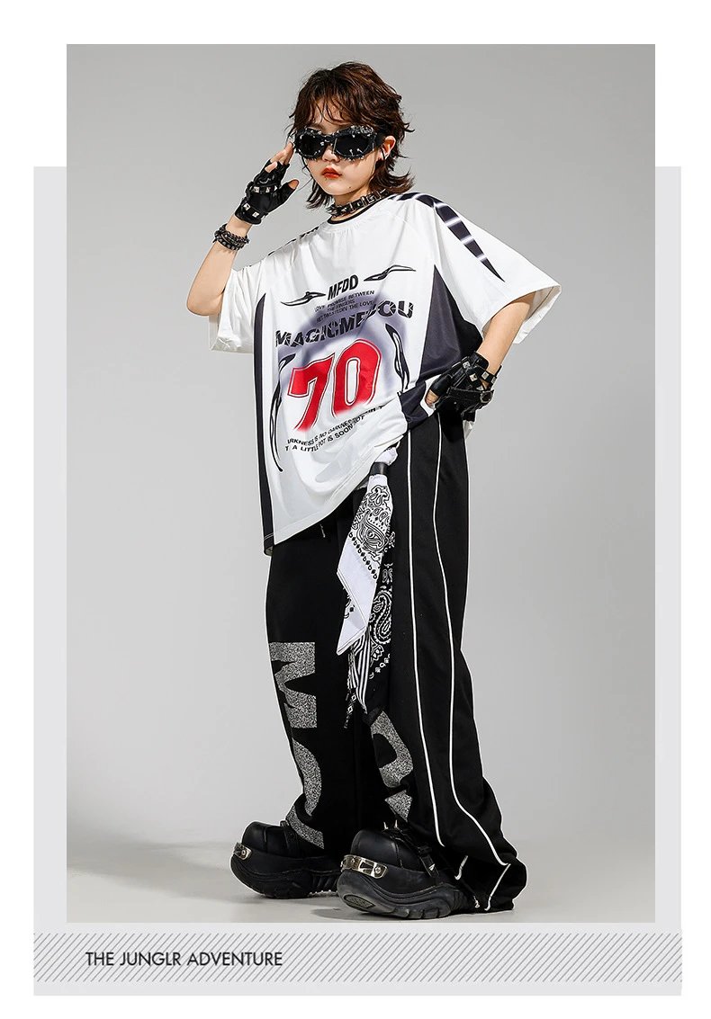 MFDD Magic McDou 70 Graphic Oversized T-Shirt + Wide-Leg Sweatpants Set Black/White - 12